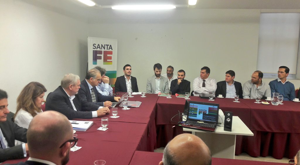 SantaFeGlobal's tweet photo. #Hoy En la Sede de Gobierno de Rosario.
En el marco de la Misión Comercial de #Italia, se presentó ante la Delegación italiana,a #SFGlobal https://t.co/xREqkDE04d