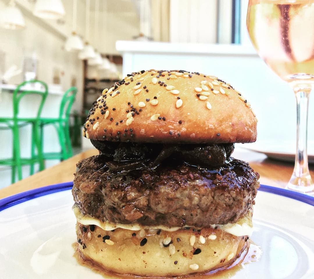 Petit boeuf de vie. instagram.com/p/BUdDmmHBdGw/