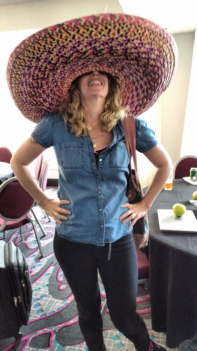 oscardfuentes's tweet photo. @Wendy_Schippers thought she could "mexican"...
Pfft... Amateurs. #HPMeetup17 https://t.co/JCdkIlURL8 https://t.co/ppoP5Mj7JG
