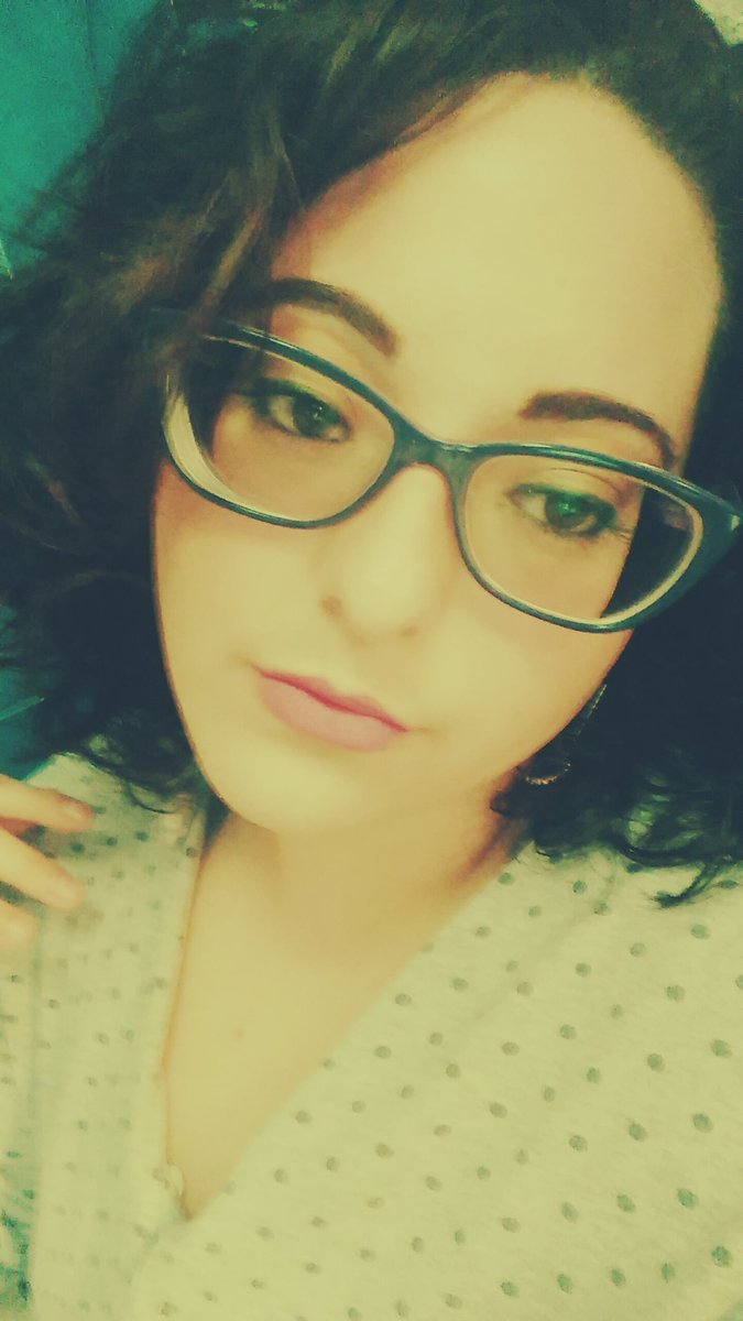 PaceiYlenia's tweet photo. Perché cercare di non amarti Mi fa innamorare
Ecco perché è così difficile lasciarti andare 
non riesco a far nulla, senza pensare a te https://t.co/J3VKpdlqvJ