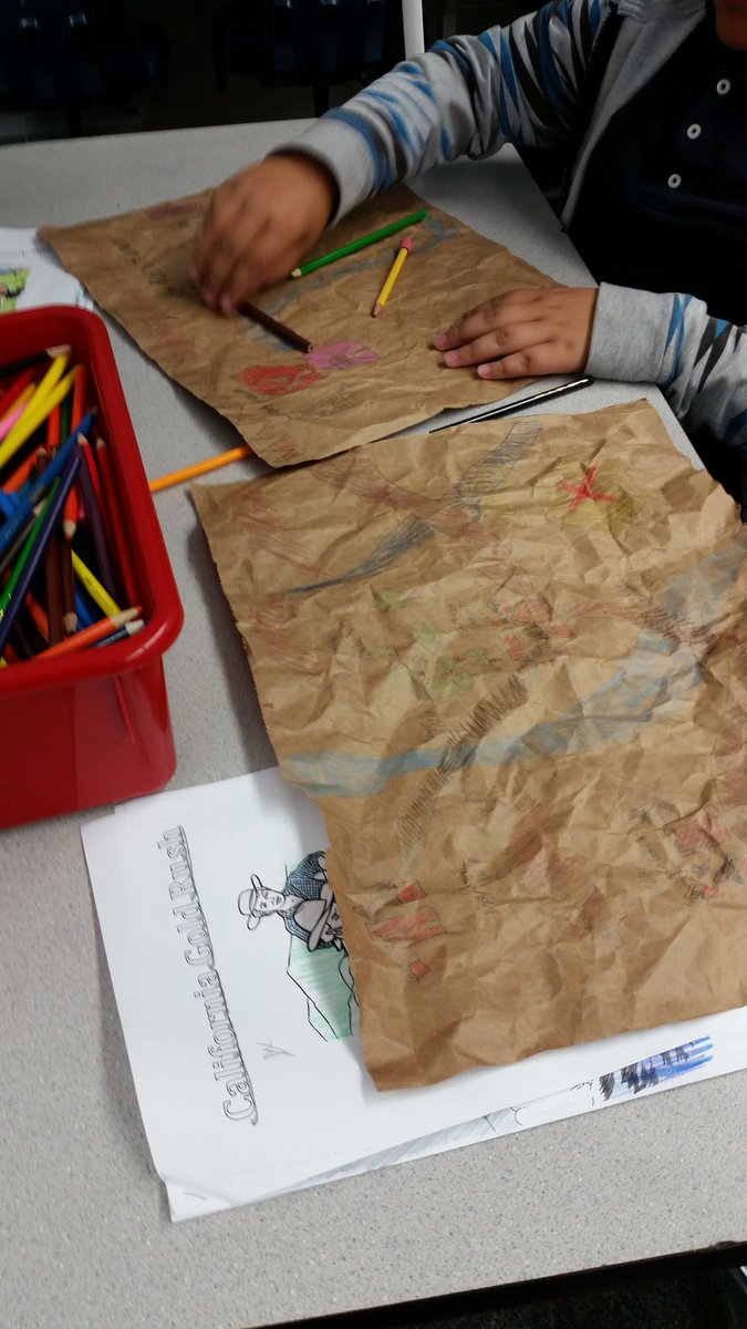 Harbison_Hawks's tweet photo. Our 4th graders experiencing the  "Gold Rush"!  Great job Mrs. Mendez and Mrs Hernandez for making this day a memorable one !  #NSDnow https://t.co/oKJgi6GfLB