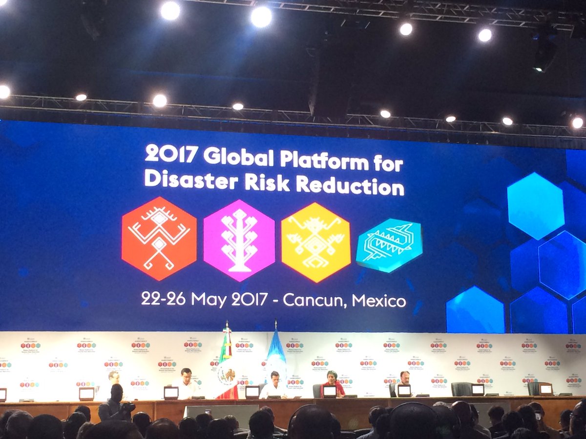 UNMGCY's tweet photo. Opening session going! @UNMGCY #Youth #Youth4GlobalGoals #GPDRR #DRR #MexicoGP2017 #Switch2Sendai https://t.co/qwjOkPcKrJ