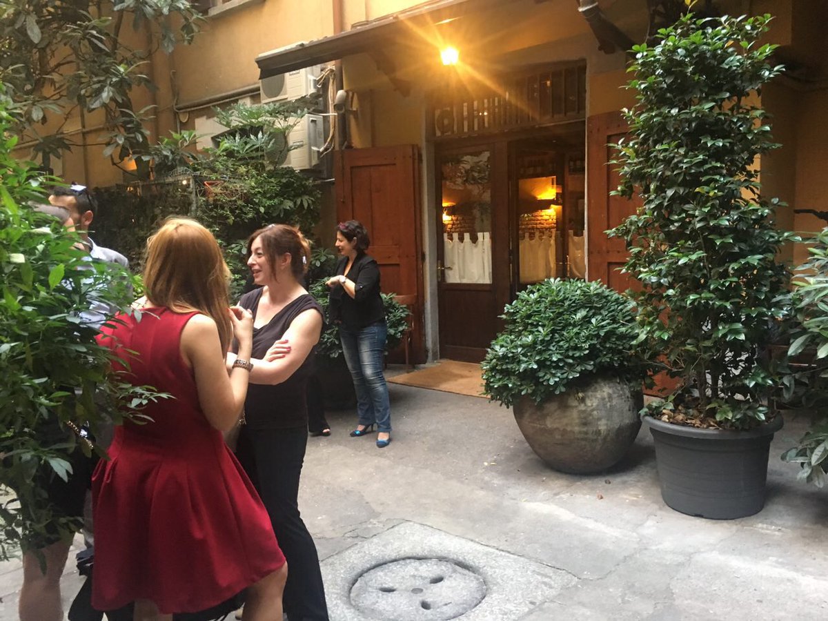 TwittAGAM's tweet photo. Cena conviviale AGAM: si parla di diffamazione a mezzo social network https://t.co/qVTLnSjqua