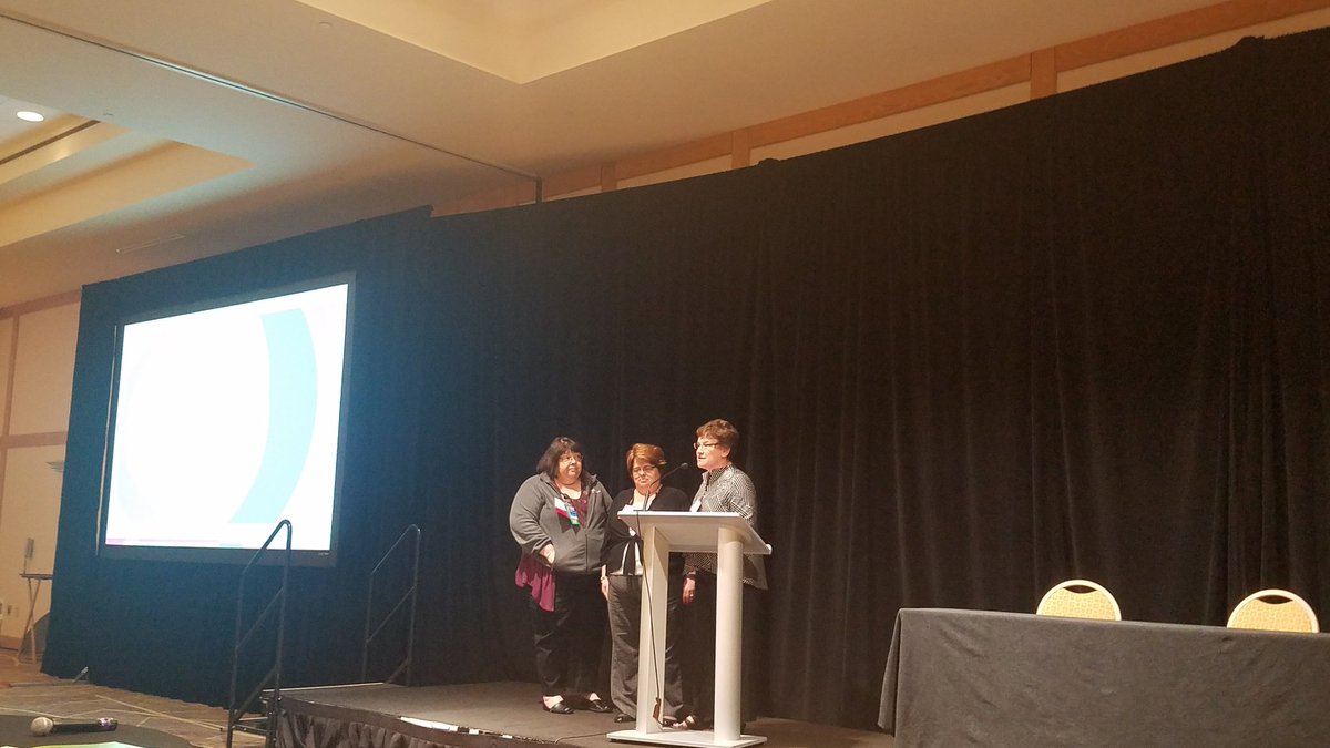 CincyKidsCME's tweet photo. Shark Tank winners! Lee Ann Conard & Teresa Couch - Creating a learning network for transgender teens. #coproduction #improvehealthtogether https://t.co/yOV5B6tggr