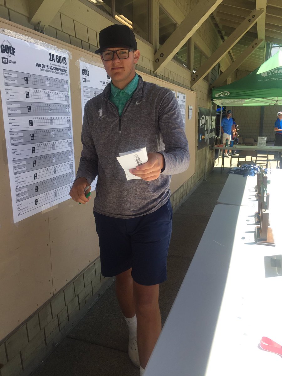 CCSpokaneMGolf's tweet photo. What kind of person and teammate is @ChaseEggett? He is volunteering his time on his BIRTHDAY at a HS golf tournament! Happy Birthday!!! https://t.co/zVgx0xC6M5