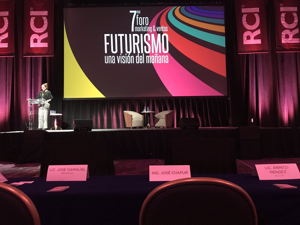 sandradanielam's tweet photo. A punto de comenzar #ForoAcluvaq https://t.co/m62bxMJrVQ