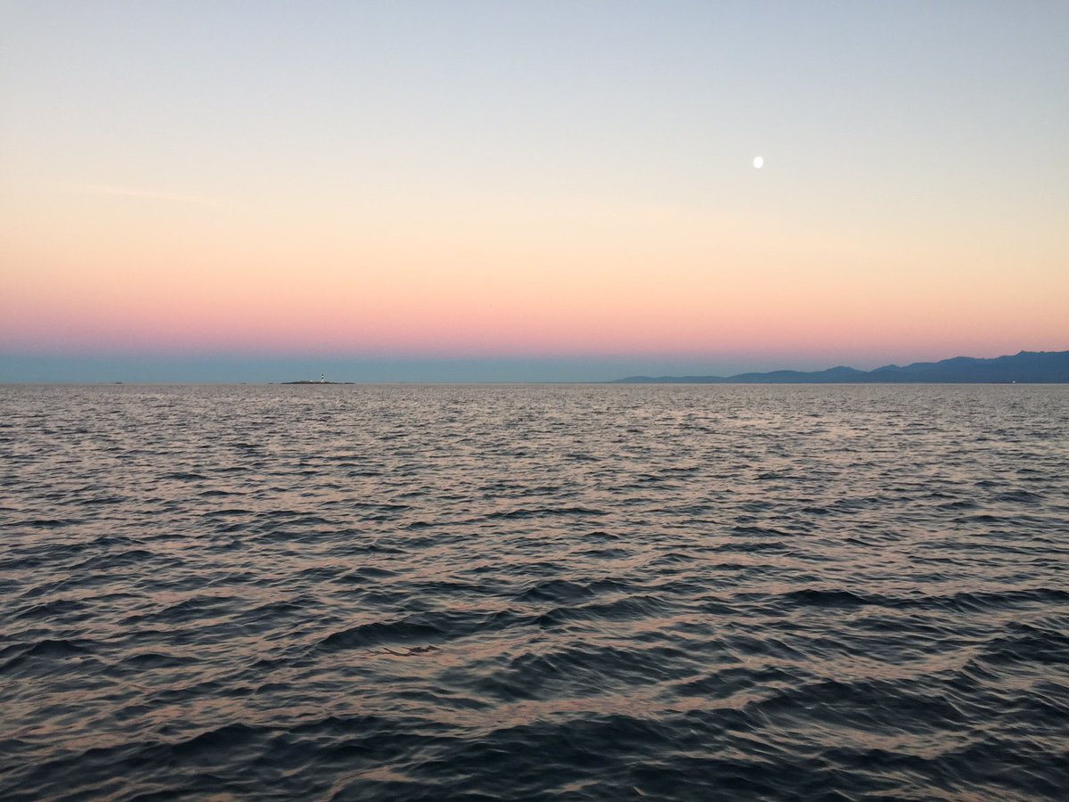 OBMG's tweet photo. Great day for a sail. #Everyonebelongsinnature #TheFantasticos #MarineMachine @PowerToBe @TELUS https://t.co/totinw2ahc