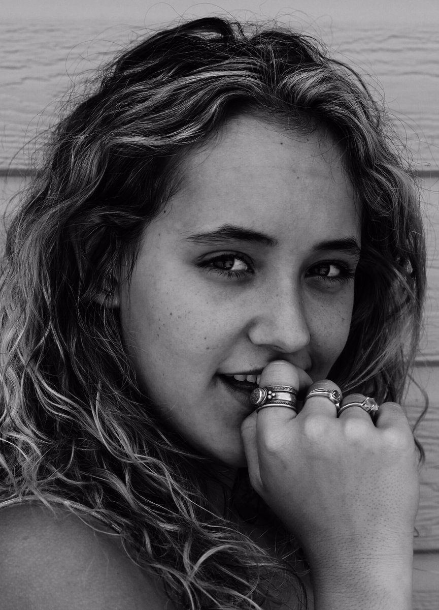 katarinamapes's tweet photo. my sister takes cool pics! @LexaMapes https://t.co/iWwJL4oUrP