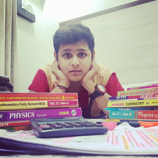 c_devjoshi's tweet photo. You Handsome @devjoshi10 https://t.co/gsK9LfuXcW