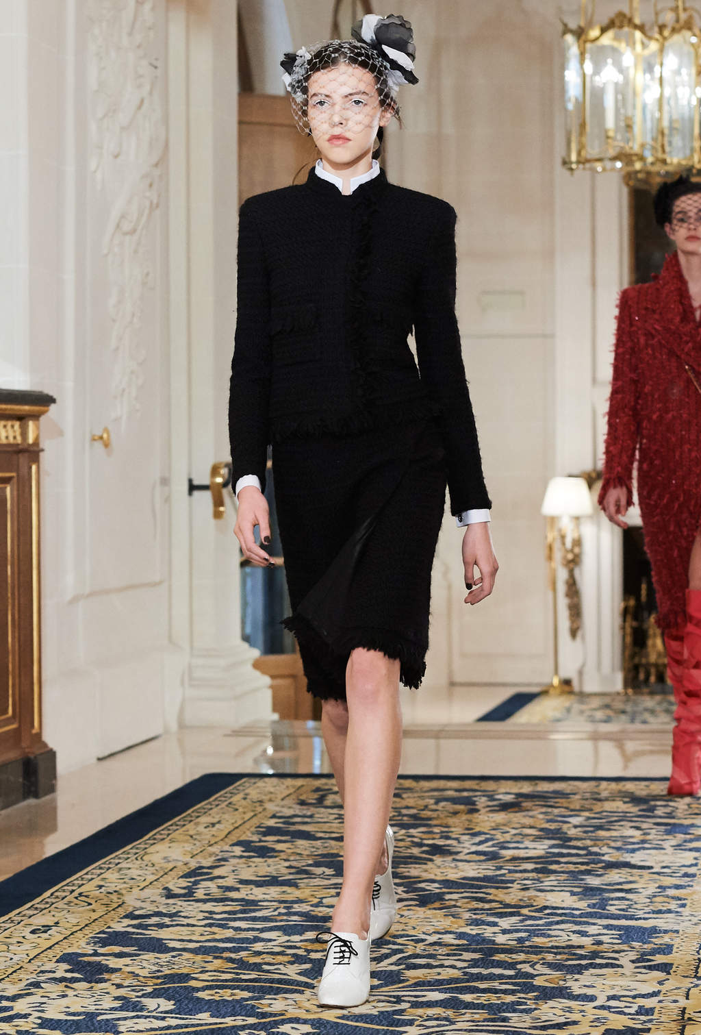 Sofia Coppola is Effortless in Tweed Dress and Slingbacks for Chanel –  Footwear News