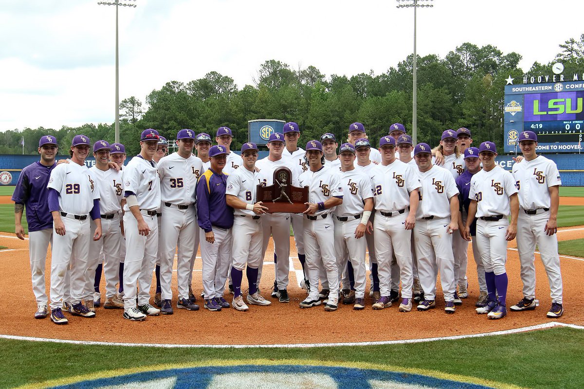 LSUbaseball's tweet photo. Check out some of the pictures as LSU def. Mizzou, 10-3. LSU and UK will play tomorrow in the SEC Tournament after the 4:30 p.m. CT game. https://t.co/9FDdLGNniZ