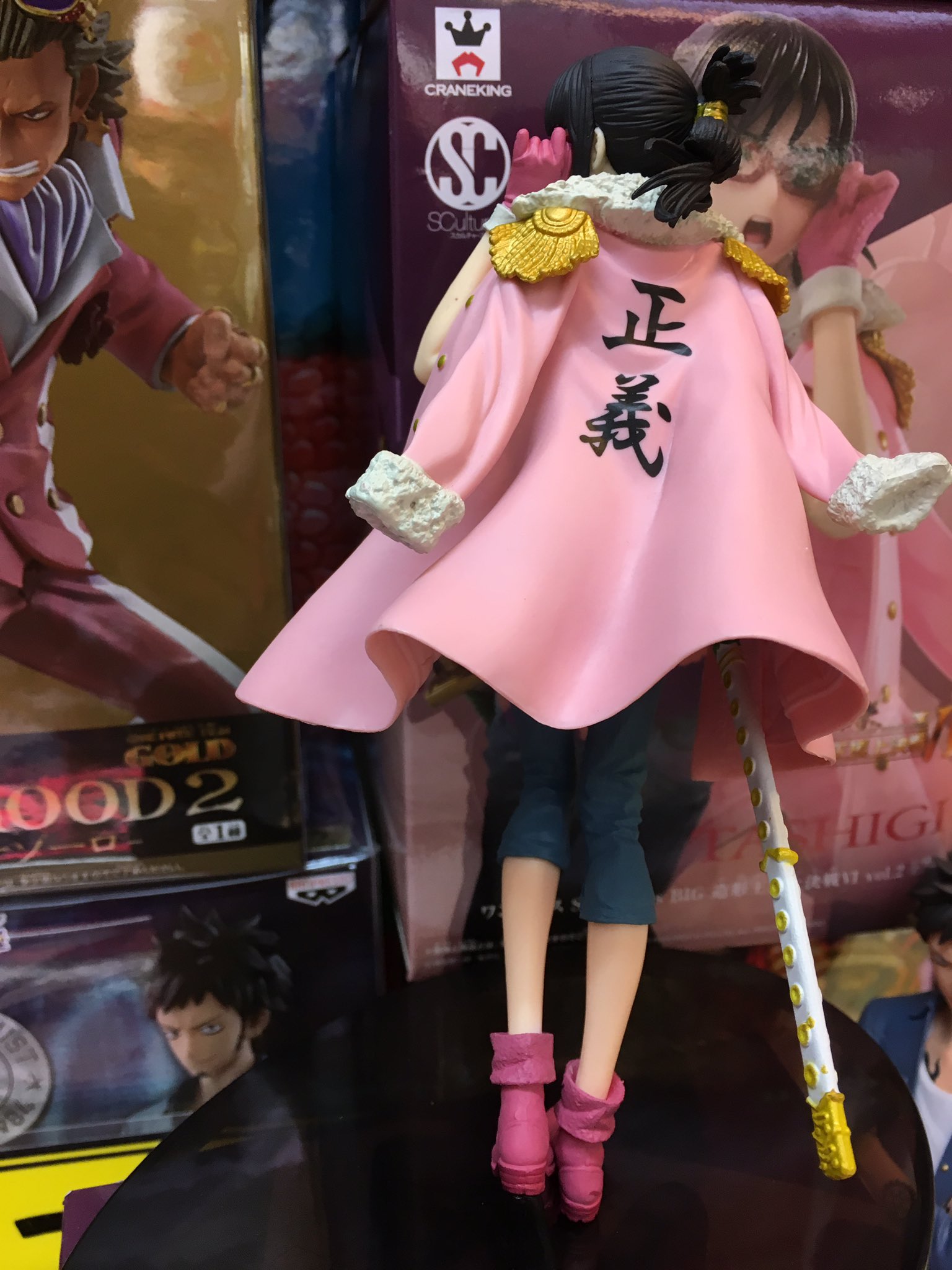 ゲームコーナー イオン松任2f A Twitteren ワンピース Scultures Big 造形王頂上決戦 Vol 2 たしぎ登場 たしぎのフィギュアは珍しいぞ マントには正義の文字も お早めにgetしてね ワンピース ワンピースプライズ ワンピースフィギュア たしぎ