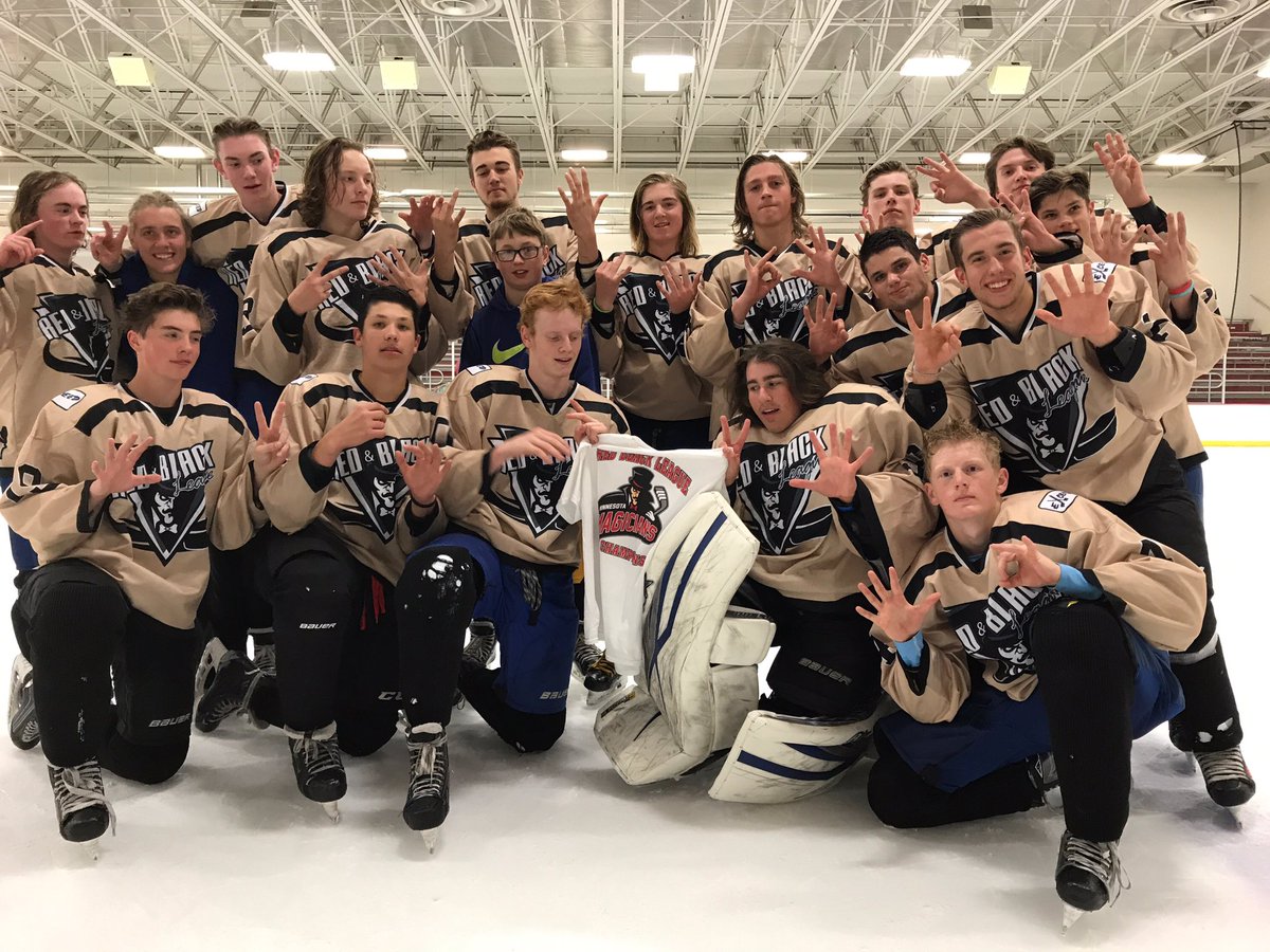 RedBlackHockey's tweet photo. Vintage qualifies for playoffs on last day of regular season and takes down #1 https://t.co/xlUzSJaXuc, #2 Green and #3 Black in the Chip! https://t.co/NzUMSvjdOA