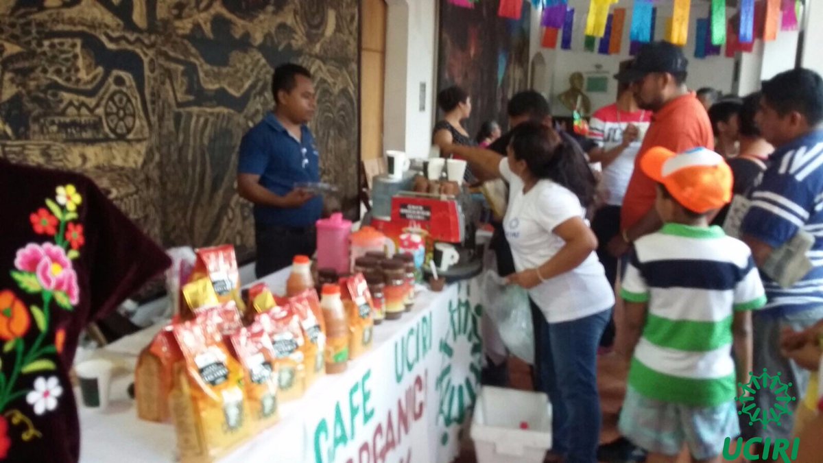 UciriCafeteros's tweet photo. VII Feria Regional del Totopo 2017. Muestra. Artesanal, Cultural y Gastronómica, @UciriCafeteros https://t.co/udbI53Cxq3