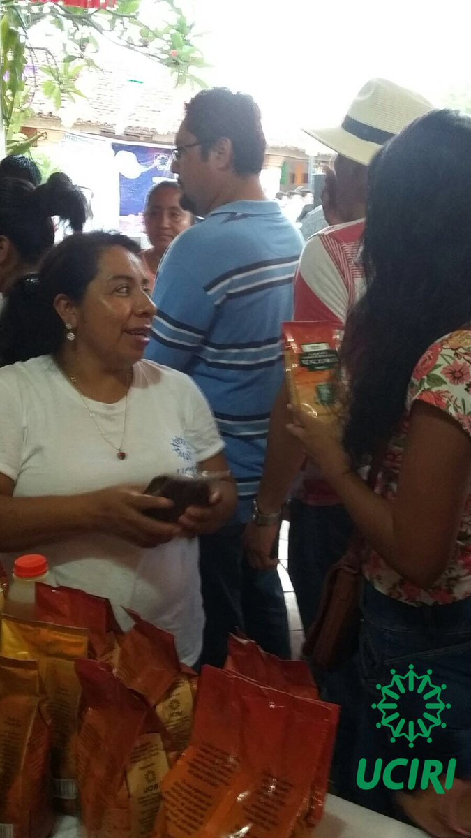 UciriCafeteros's tweet photo. VII Feria Regional del Totopo 2017. Muestra. Artesanal, Cultural y Gastronómica, @UciriCafeteros https://t.co/udbI53Cxq3