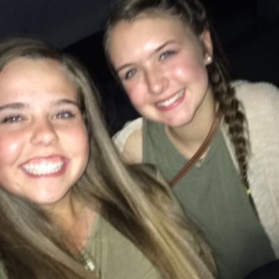 brooklyn_nix's tweet photo. HAPPY DAY OF BIRTH TO MY BEST FRIEND!!! I HOPE YOU HAVE HAD THE MOST AMAZING 16th BIRTHDAY! Now go get your license 😂😂😂 https://t.co/ErzlG2F4jI