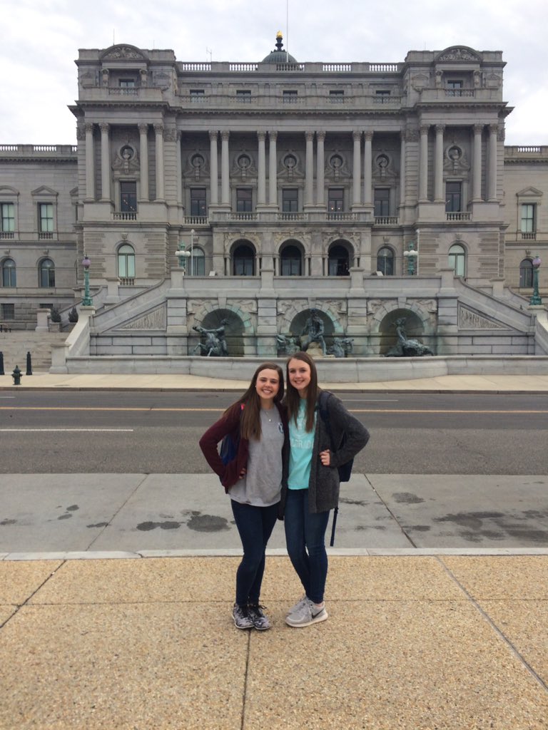 brooklyn_nix's tweet photo. HAPPY DAY OF BIRTH TO MY BEST FRIEND!!! I HOPE YOU HAVE HAD THE MOST AMAZING 16th BIRTHDAY! Now go get your license 😂😂😂 https://t.co/ErzlG2F4jI