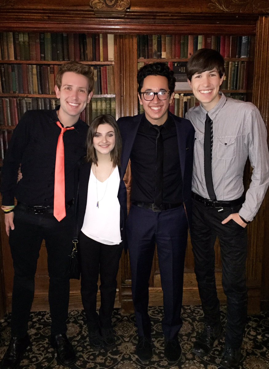 ThoseKleinBoyz's tweet photo. Hangin' out after our pal David's show at @MagicCastle_AMA!!! Mind = Blown!!! Dope time!!! 🎭🎲💥🃏🐇 https://t.co/ef5E21U2LF