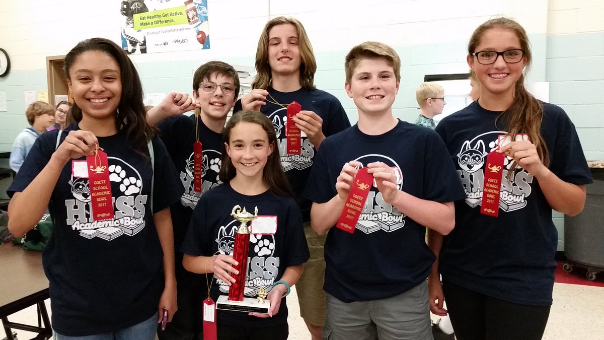 mr_langenberger's tweet photo. Howell MSS 7th Grade team was awarded First Place out of 22 teams in the Academic Bowl hosted at Goetz Middle School today! @BobHenig https://t.co/JKoUFjNr0Y