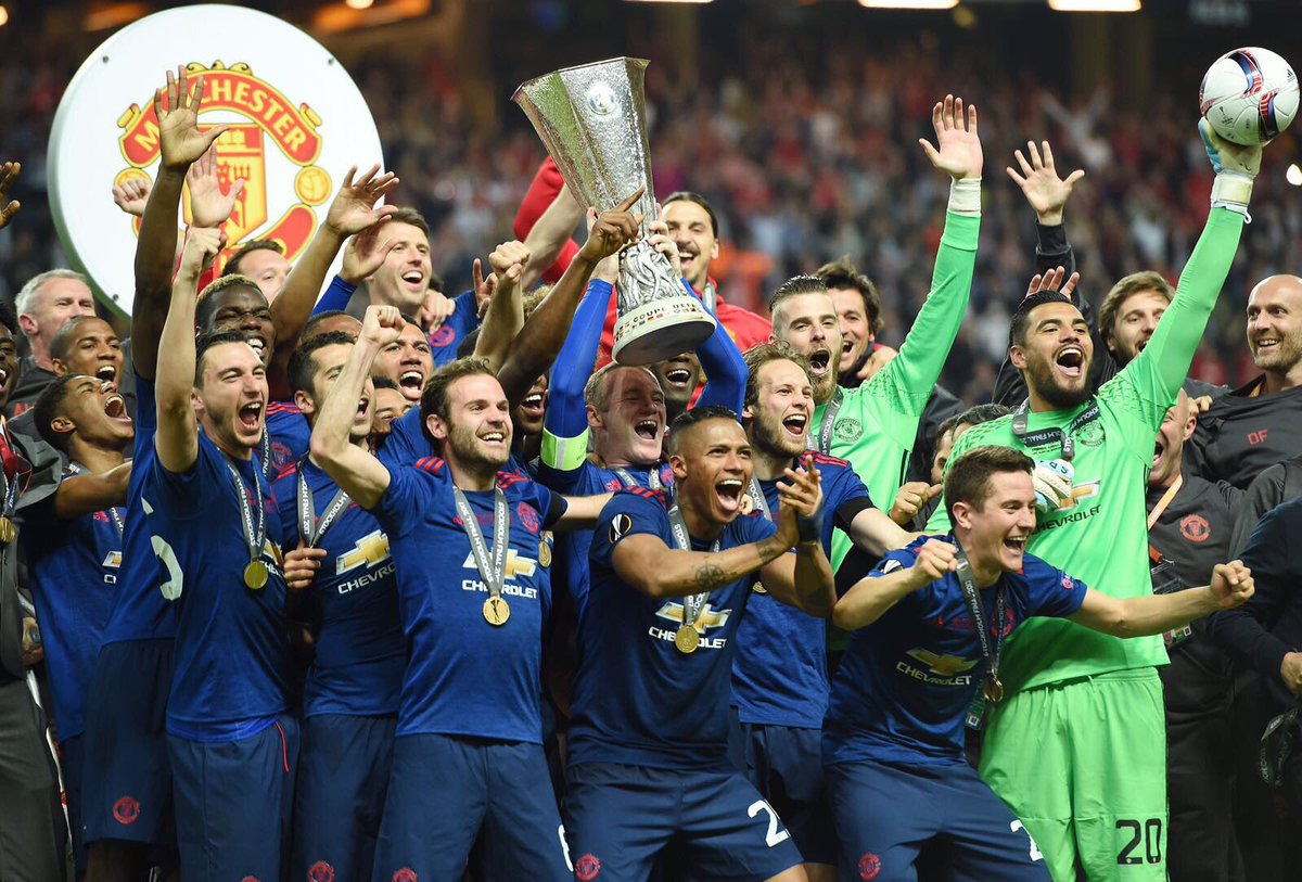 BlindDaley's tweet photo. WINNERS!! 🏆 MUFC https://t.co/VKuJZHa0ap