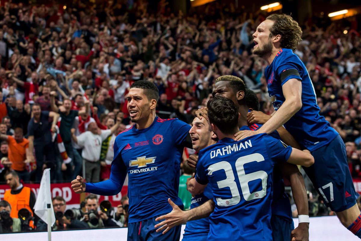 BlindDaley's tweet photo. WINNERS!! 🏆 MUFC https://t.co/VKuJZHa0ap