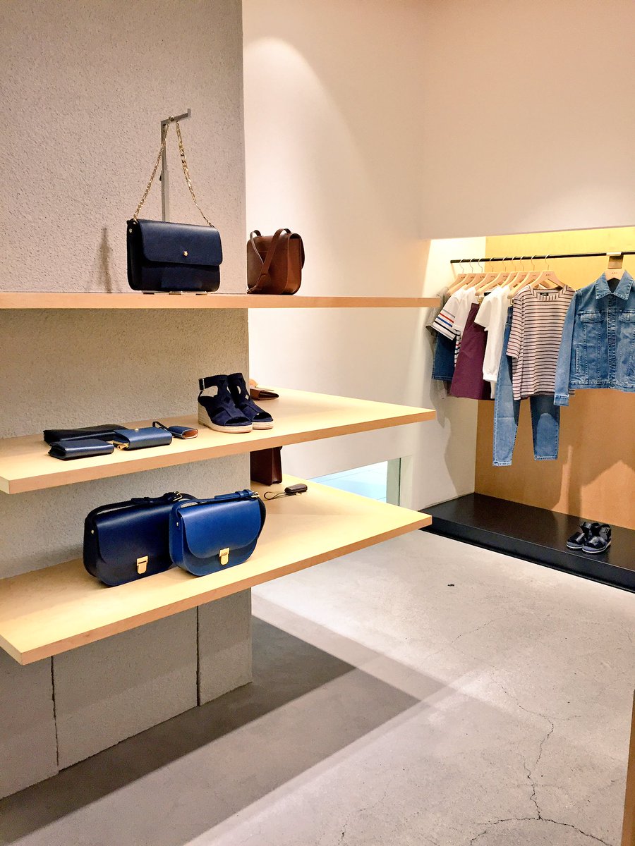 nicolas75flyert's tweet photo. { @APC_JAPAN #fashion #Osaka } #interiordesign https://t.co/Nv3bLyrKpu
