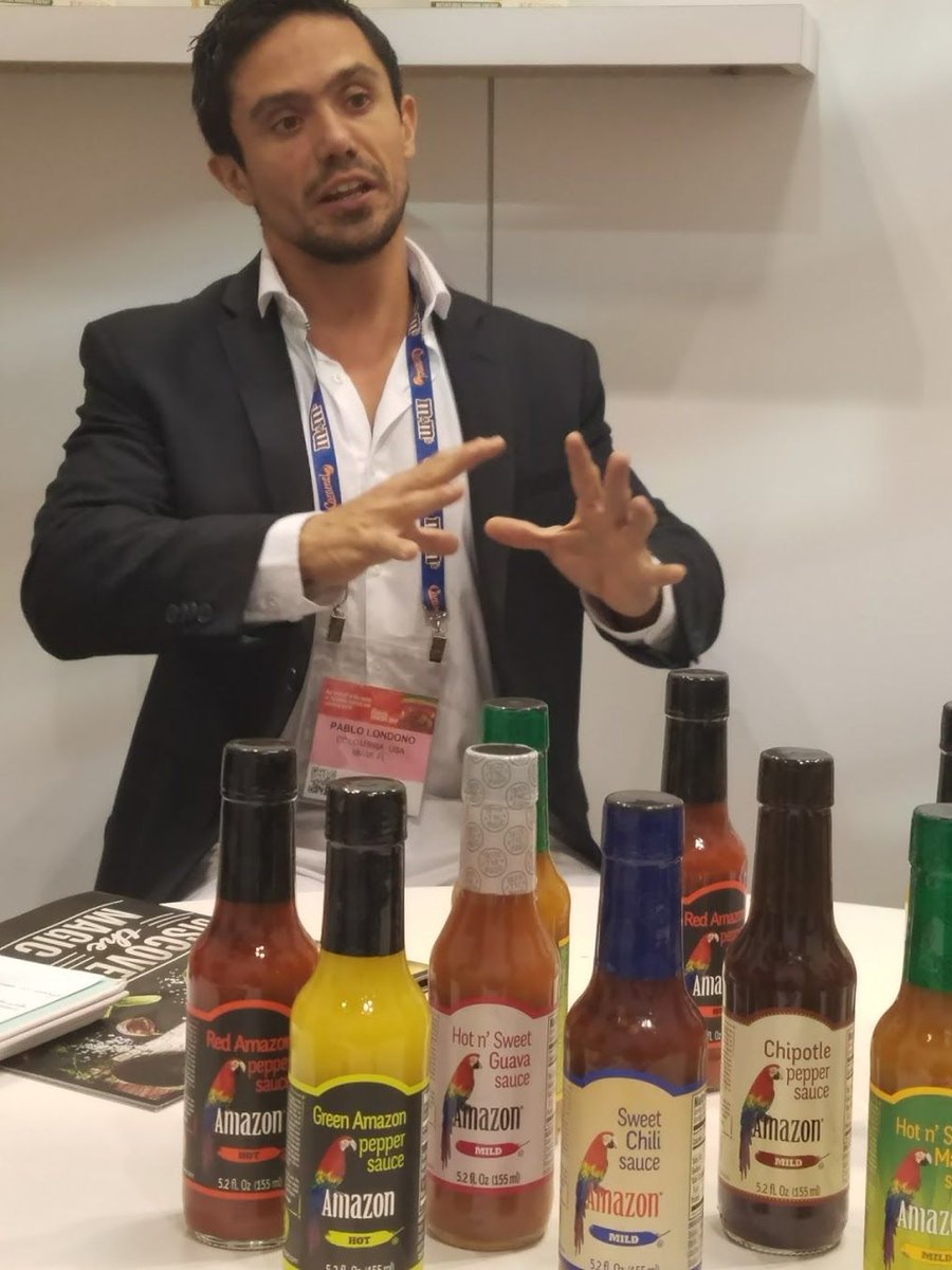 kyleecooks's tweet photo. Listening to the lovely Pablo from #amazonpepper. He's so gracious with all my questions!!  #SSE17 #MomblogtourFF [ad] https://t.co/OotijlE2Kk