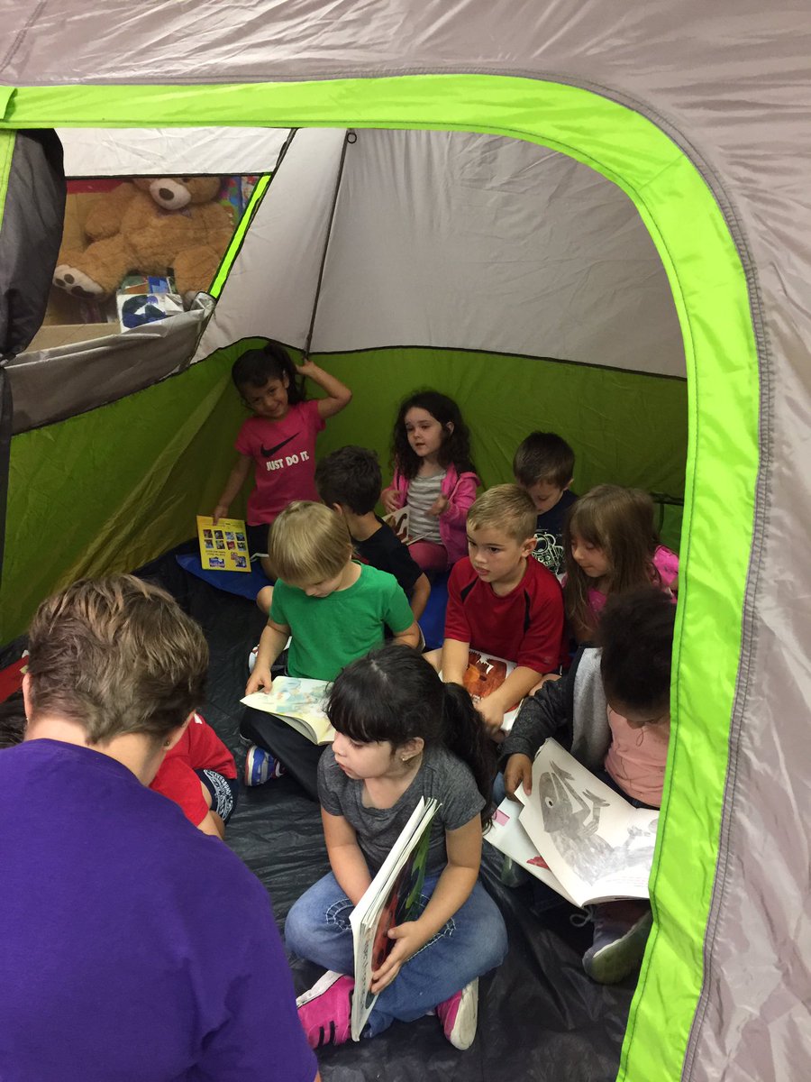 msharrisfam's tweet photo. Camp PreK reading day #TeamFES,#fes2016 https://t.co/mYDrLJxeQ8