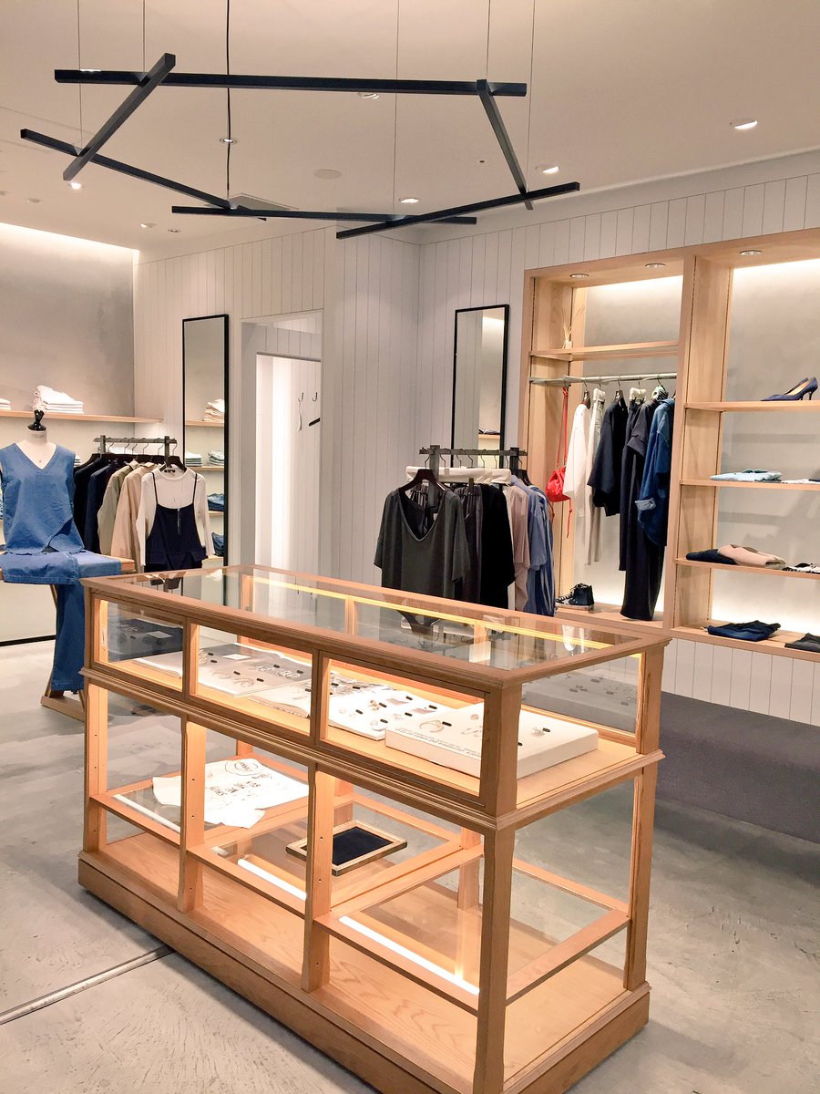 nicolas75flyert's tweet photo. { @Johnbull_online #Osaka #fashion } #interiordesign https://t.co/SVC9p67Ldi
