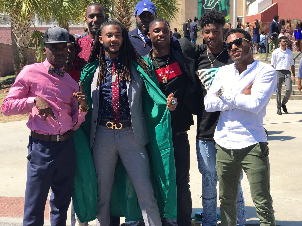 J_Bone_4's tweet image. #nationalbrotherday