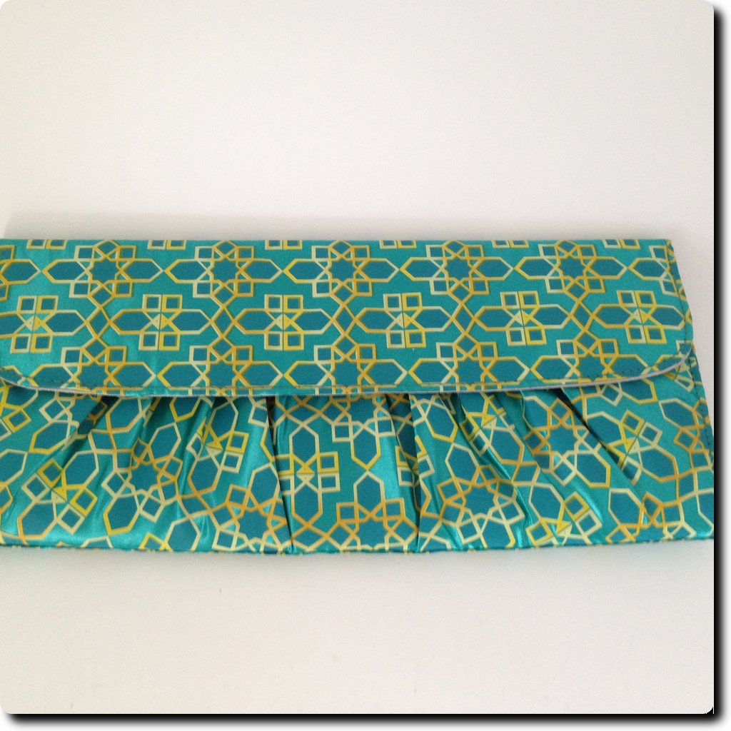 HeraChic4ever's tweet photo. heraChic #SmallDesignHouses #Clutch #Bags #streetfashion https://t.co/u4lxGXYLZm https://t.co/SYEYL8RVSQ