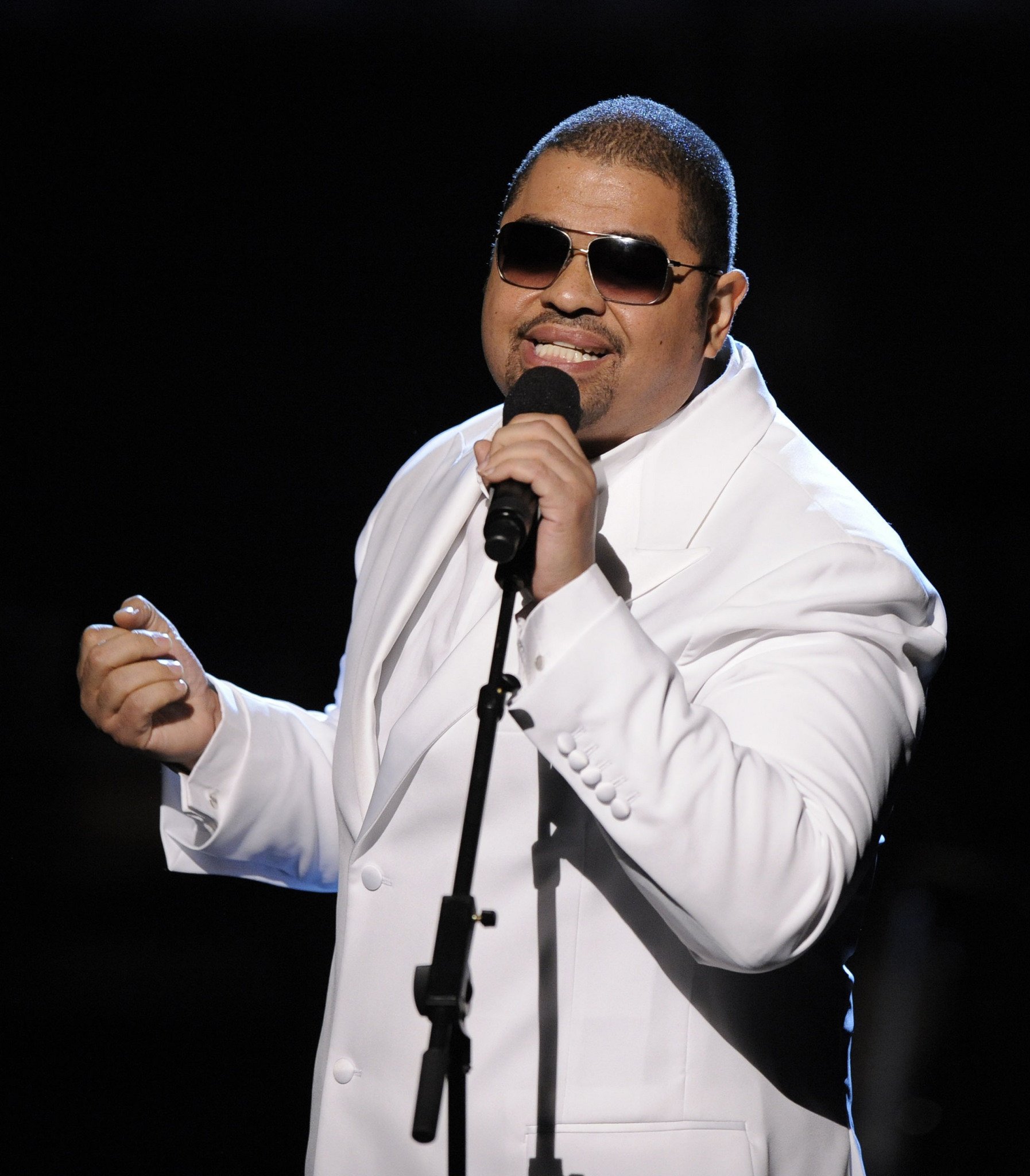 RIP...HAPPY BIRTHDAY HEAVY D 