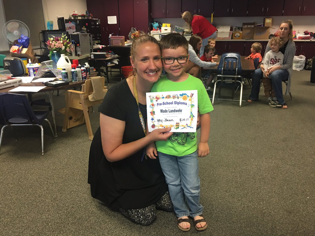 JCDEPRESCHOOL's tweet photo. Preschool graduates! We're going to miss all of these kiddos! #superproud! https://t.co/jFtNHuO4V1