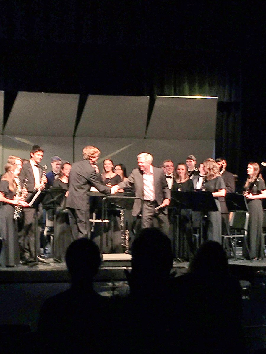 martaperezdrake's tweet photo. Retiring Yorktown Principal @DrPasiYHS guest conducts @yorktownbands concert!!! Very cool!! https://t.co/DQ0jyIlqub