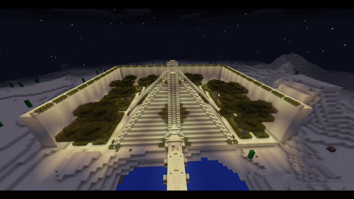 SlimeBusta's tweet photo. @Robcat99_  Good Job on Spawn on @eckoxsoldier PE Realm!! We love you rob!! <3 #SupportRob https://t.co/eMJdjLCdIq