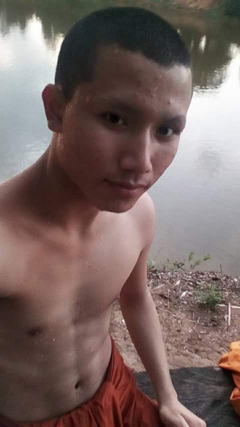 อาบน้ำกันคับ