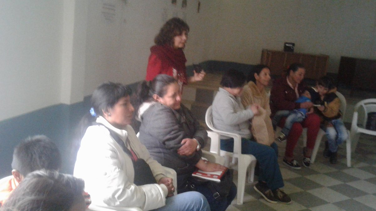 Hoy iniciamos nuestra Red De Mujeres del Barrio Aguas Claras, en esta primera reunión conocimos las diferentes capacidades de nosotras.