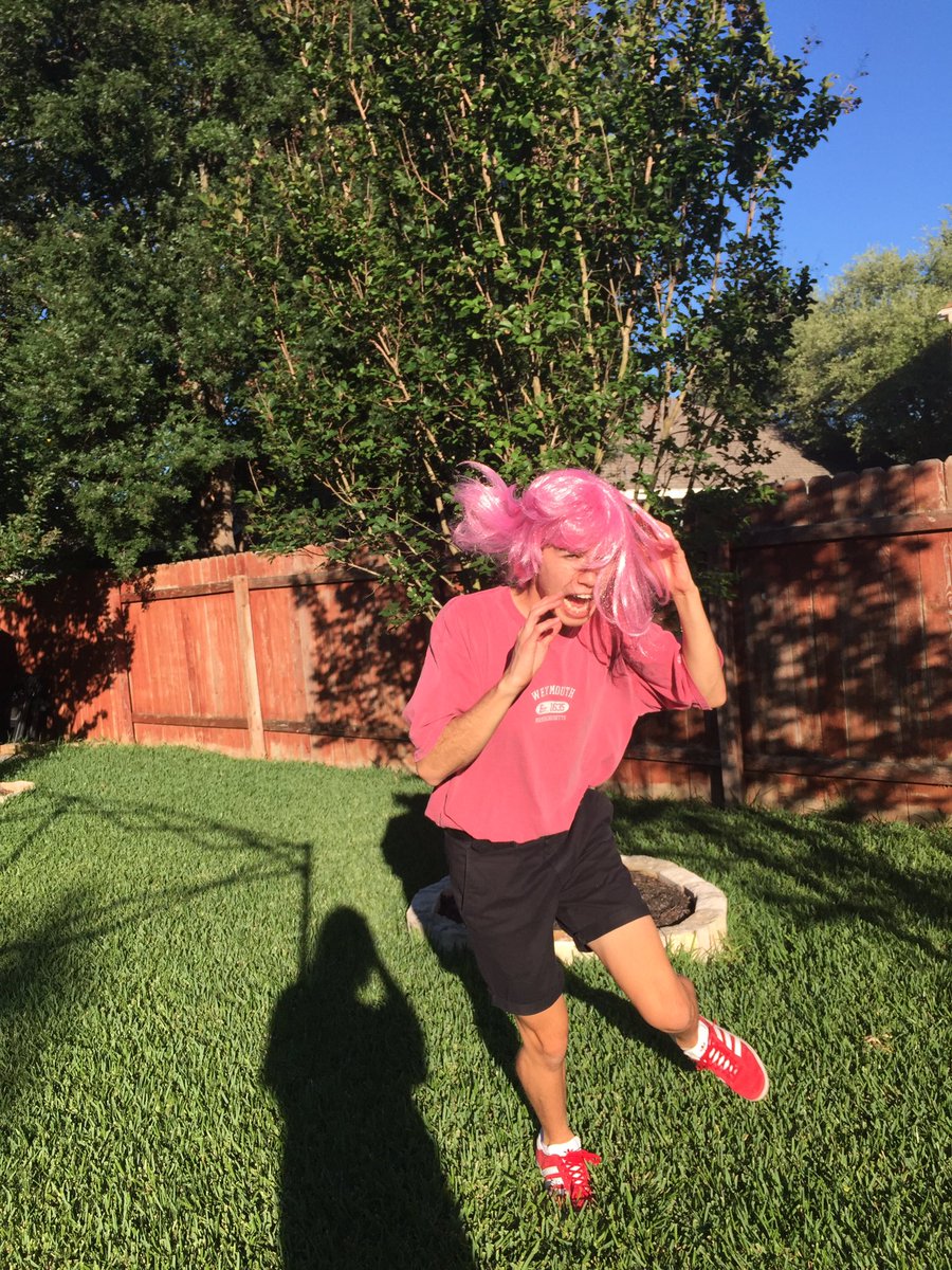 conangray's tweet image. she's back .