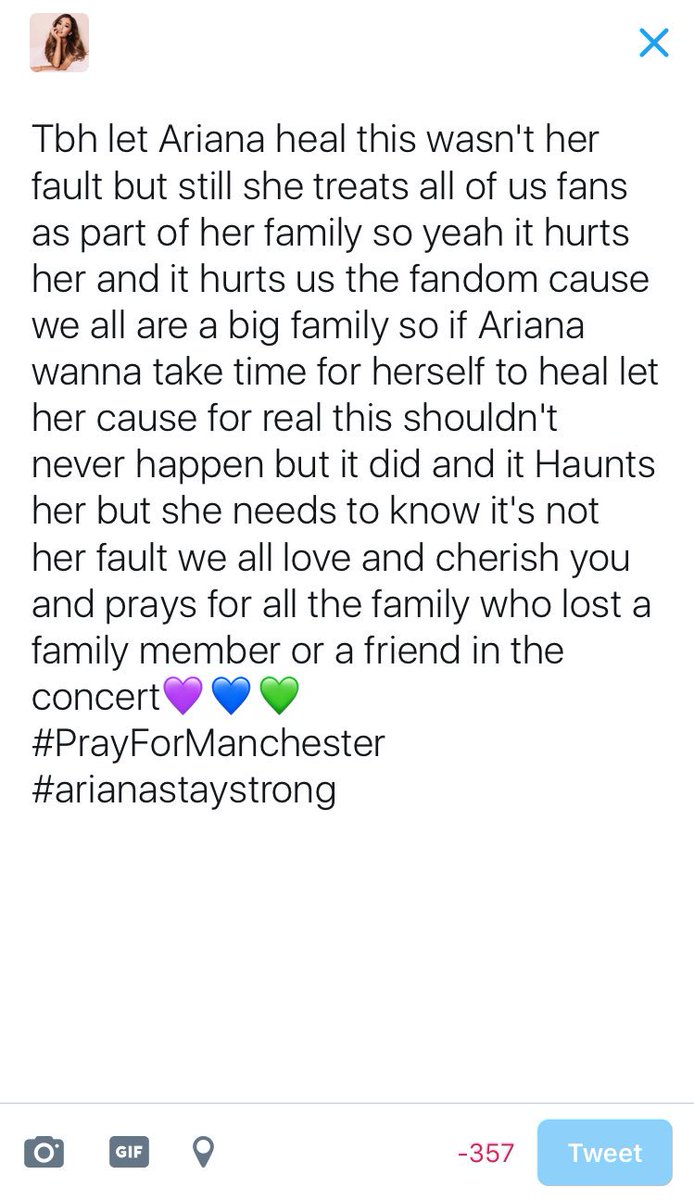 ARISFUTURE's tweet image. #ArianaStayStrong #PrayForManchester @ArianaGrande 💚💙💜💛