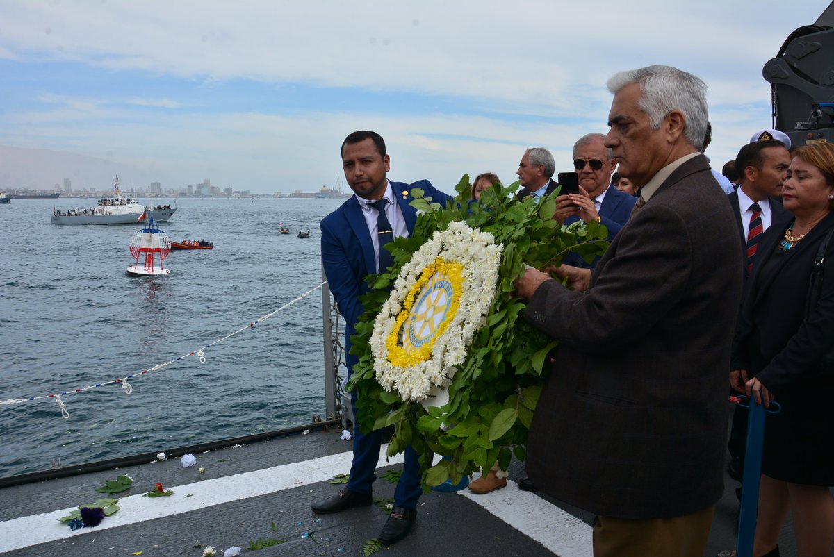 ROTARYIQUIQUE's tweet photo. #21MAYOIQUIQUE #ROTARYIQUIQUE #COMBATENAVALDEIQUIQUE https://t.co/gDhwl0Bn08