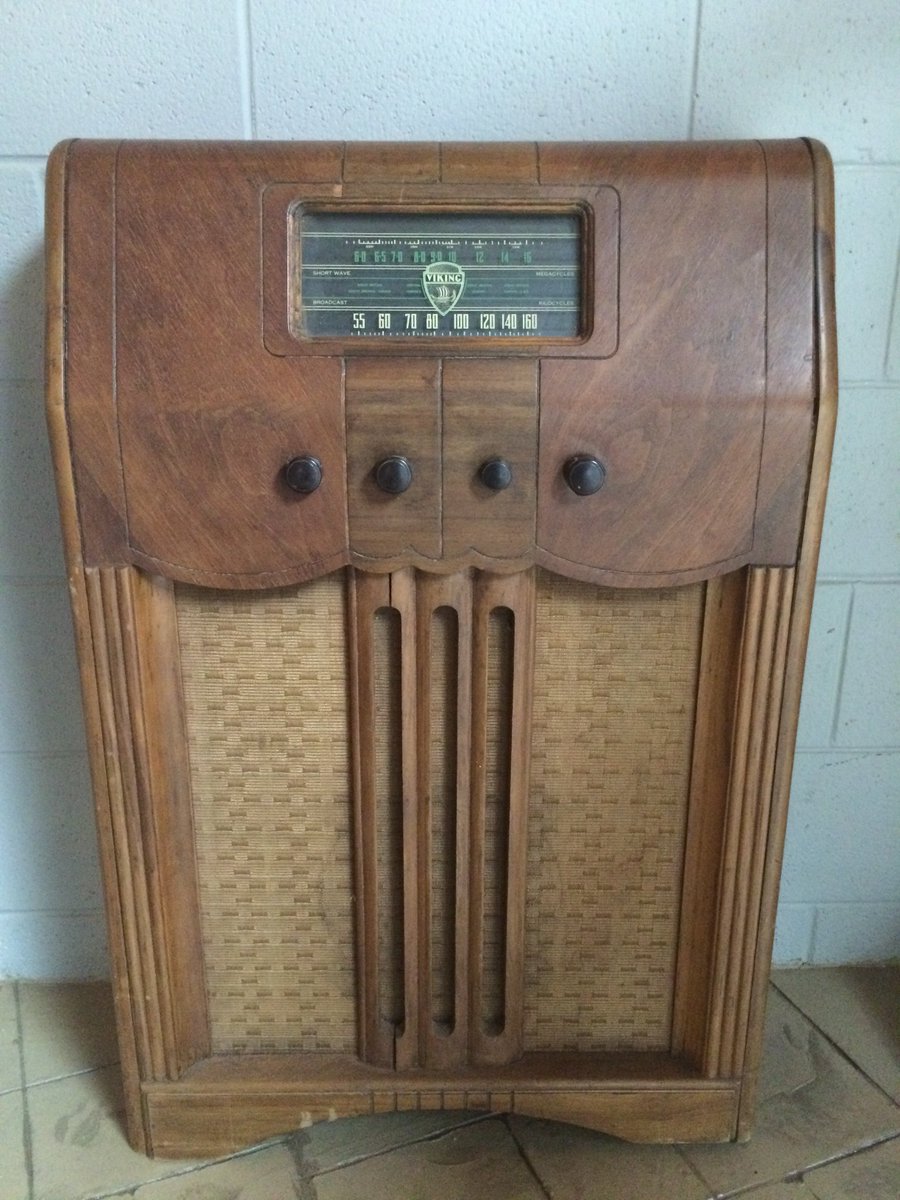 prohobar's tweet image. More cool finds from #IronCrow in #YYC for our space!