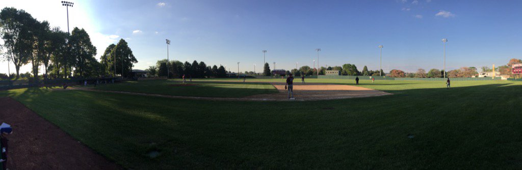 After 2 complete, Wakefield 4 and Pierce 1. Great night for baseball and Eaton field is in great shape! #Post81