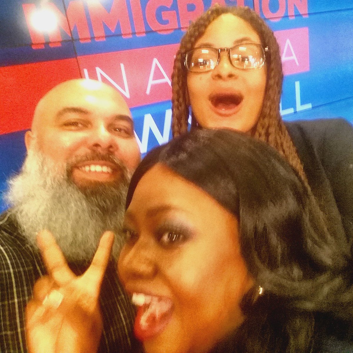 ErnestoMalaveJr's tweet photo. You know you've made it when @RuschellBoone photobombs you. @NY1 #ImmigrationinAmerica @Vixtoriax_ Another amazing event. https://t.co/qFFFcrhh9r