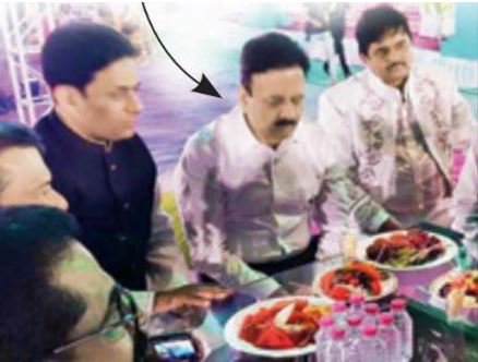 timesofindia's tweet photo. Minister, MLAs, cops at wedding of Dawood niece, raise eyebrows https://t.co/jHzbpFGHXP https://t.co/R567A3u0mv