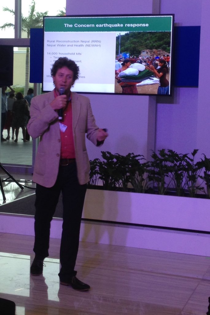 concern_dom's tweet photo. Ignite stage talk on #aftershock #forecasting at #mexicogp2017 https://t.co/0i5pfC5Wp6
