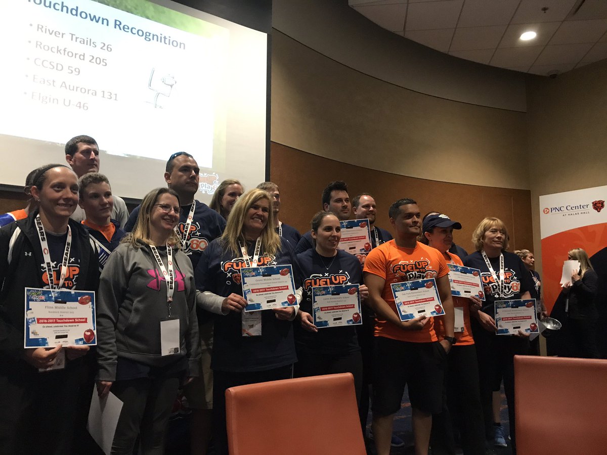 elhbadger's tweet photo. Touchdown school! OP! #touchdownschool #excellenceawards @MidwestDairy @FUTP60 @RiggsLorna https://t.co/d9jiK6whND