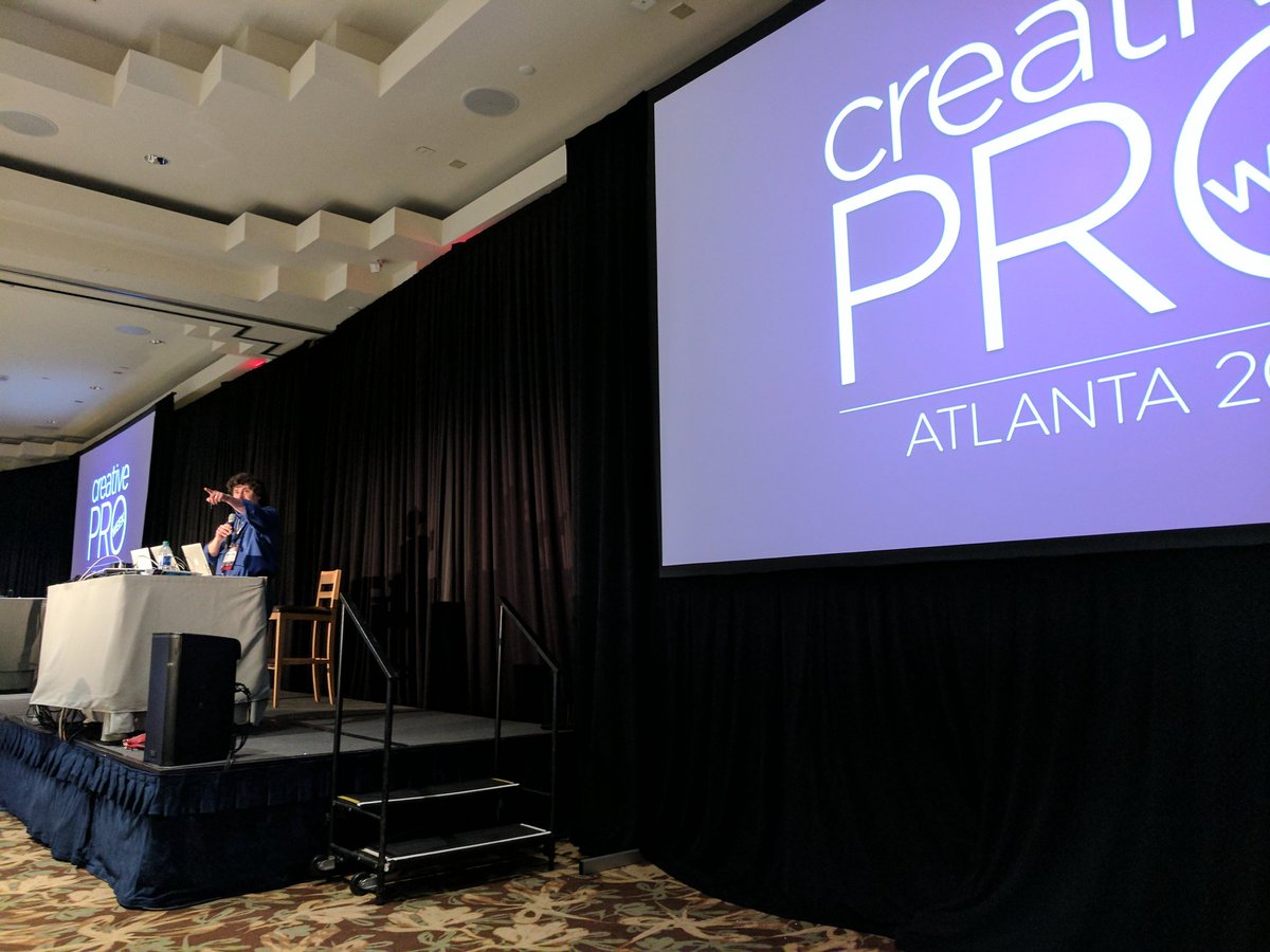 lifebypixels's tweet image. @CreativeProWeek in #Atlanta doing the 3 minutes max game, filled with tips and tricks. Host @dblatner pointing to contestants. #CProWeek