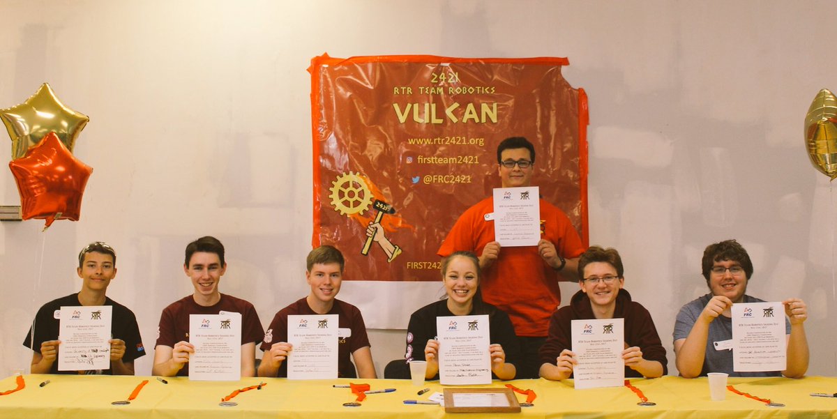 FRC2421's tweet photo. FIRST Senior Signing Ceremony 2017 All engineering; Univ of Wash, Perdue, MIT, PENN St, Virginia Tech, Perdue, ODU https://t.co/eCbZ8IedUq