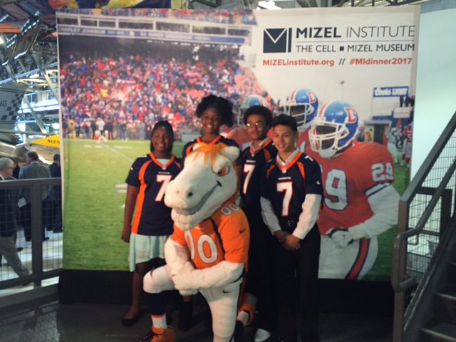 The <a href="/BGCMetroDenver/">Boys & Girls Clubs of Metro Denver</a> pose with <a href="/5280Miles/">Miles</a> at #MIdinner2017 Watch it LIVE @ 8PM tinyurl.com/MIdinnerLIVE/