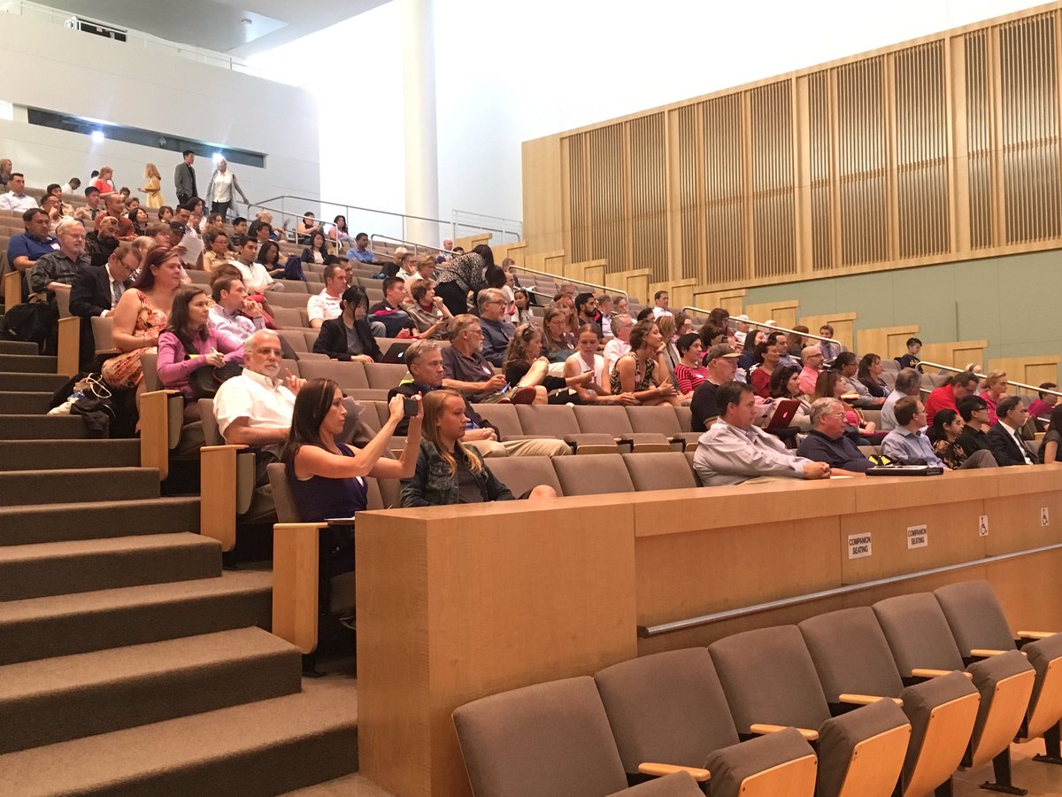 RamonaGiwargis's tweet photo. NOW: Packed house as #SanJose Planning Commission considers controversial teacher housing project. Background here: https://t.co/vrlA9YmmPQ https://t.co/KxyY891ees